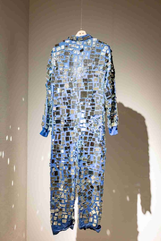 Traje espejos